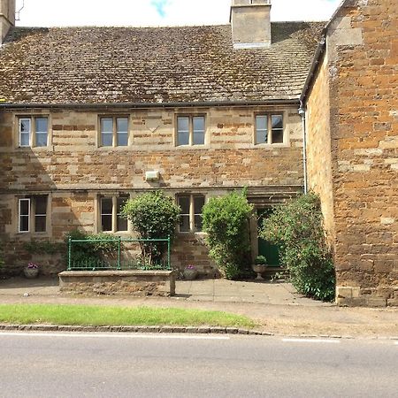 Castle Farm House B&B Corby Dış mekan fotoğraf